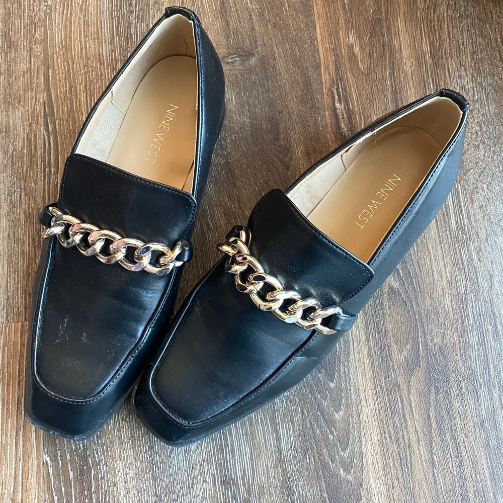 Nine West Black Chain Loafers Size 7